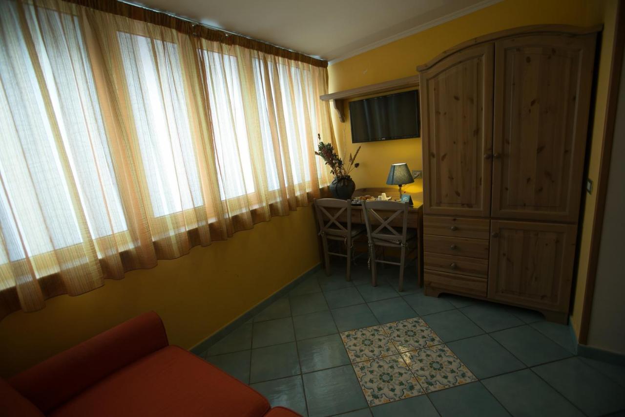 Potenza 3* Napoli